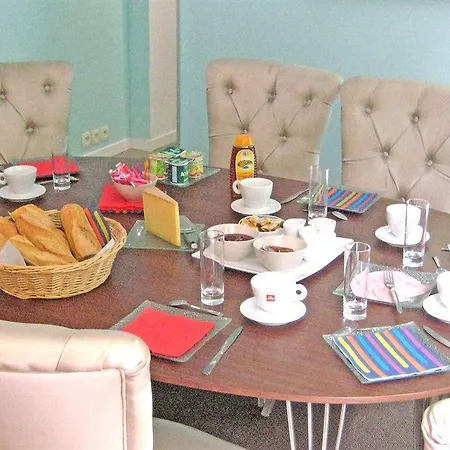 Hotel Saint-charles 2*